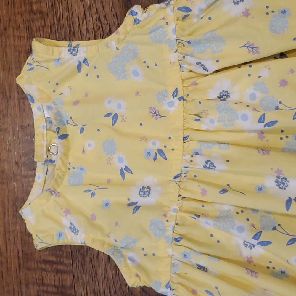 Baby girls Carter's yellow floral dress size 3M - Picture 2 of 5